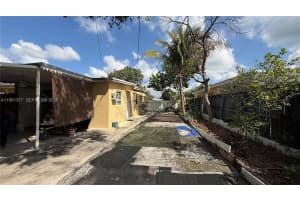 1352 Nw 112th Ter Miami, FL 33167 - MLS#A11991377