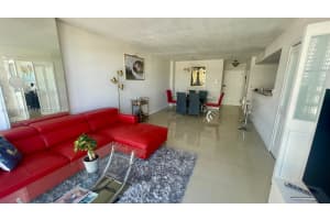 2017 Ocean Dr 405w Hallandale Beach, FL 33009 - MLS#A11991391