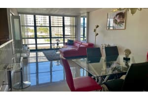 2017 Ocean Dr 405w Hallandale Beach, FL 33009 - MLS#A11991391