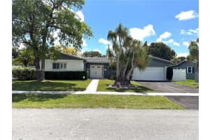 4430 Nw 6th Ct, Coconut Creek