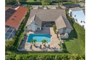 11735 Greenbrier Ln, Coral Springs