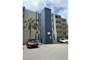10090 NW 80th Ct APT 1350, Miami Lakes, FL 33016, - MLS#A11991472