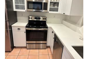 201 Crandon Blvd 120 Key Biscayne, FL 33149 - MLS#A11991480