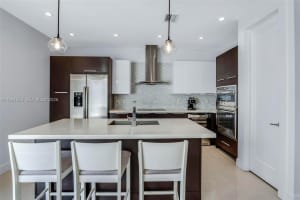 10502 Nw 66th St Doral, FL 33178 - MLS#A11991525