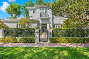 6900 Altamira St , Coral Gables, FL 33146 - MLS#A11991535