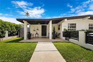 3500 Sw 13th St, Miami 3500 Sw 13th St, Miami