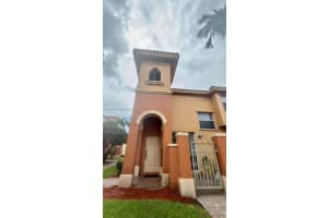 4914 Sailboat Dr 4610 Dania Beach, FL 33312 - MLS#A11991569