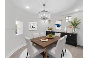 11407 Lakeview Dr Coral Springs, FL 33071 - MLS#A11991577