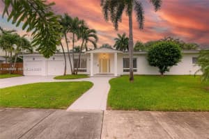 1981 196th Ter , Miami, FL 33179 Sold 04/09/26