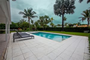 1981 196th Ter , Miami, FL 33179 Sold 04/09/26