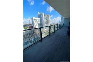 88 Sw 7th St 1404, Miami