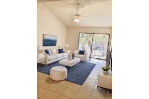 7130 NW 179th St APT 207, Hialeah, FL 33015, - MLS#A11991597