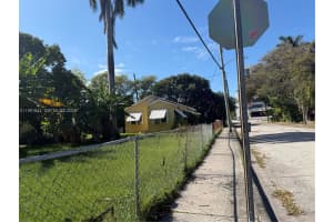 1234 Nw 9th Ave Miami, FL 33136 - MLS#A11991641