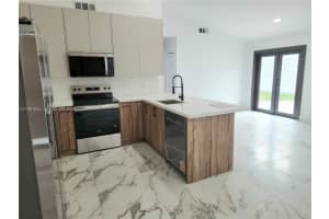 8615 Sw 15th St Pembroke Pines, FL 33025 - MLS#A11991646