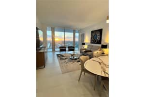 153 Seabreeze Blvd , Fort Lauderdale, FL 33304 - MLS#A11991649