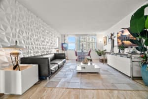 201 N Ocean Blvd 509 Pompano Beach, FL 33062 - MLS#A11991656