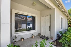 1221 48th Ter , Deerfield Beach, FL 33442 - MLS#A11991661