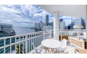 701 Brickell Key Blvd 1912 Miami, FL 33131 - MLS#A11991687