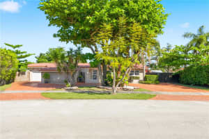 9955 Sw 74th St Miami, FL 33173 - MLS#A11991699