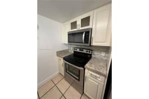 814 Nw 36th Ave 406 Miami, FL 33125 - MLS#A11991700