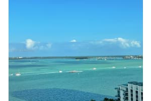 1200 Se Brickell Bay Dr 1707, Miami