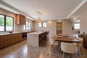 8285 SW 104th St, Miami, FL 33156, - MLS#A11991737