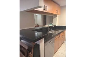 816 Nw 11th St 806 Miami, FL 33136 - MLS#A11991763