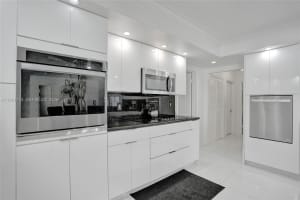 4100 Bayview Dr, Fort Lauderdale, FL 33308, - MLS#A11991775