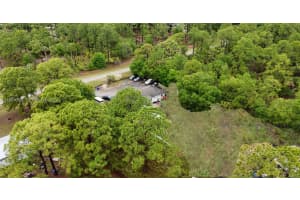 825 N Willow St Clewiston, FL 33440 - MLS#A11991780