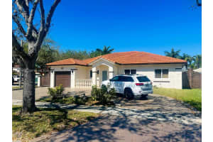 8899 NW 176th Ln, Hialeah, FL 33018, - MLS#A11991806