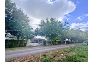 16925 170th Ave , Miami, FL 33187 - MLS#A11991828