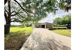 16925 170th Ave , Miami, FL 33187 - MLS#A11991828