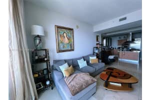 218 SE 14th St, Miami, FL 33131, - MLS#A11991840