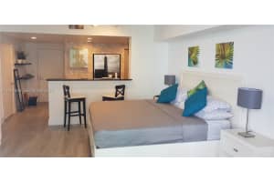 335 Biscayne Blvd , Miami, FL 33131 - MLS#A11991848