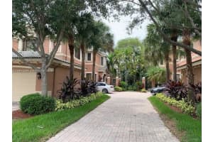2800 Kinsington Cir, Weston, FL 33332, - MLS#A11991865