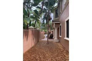 2800 Kinsington Cir, Weston, FL 33332, - MLS#A11991865