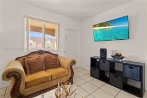 317 E 3rd St 201 Hialeah, FL 33010 - MLS#A11991866