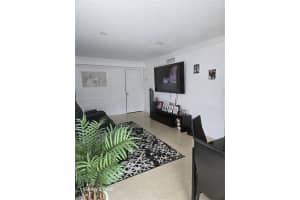 234 44th St , Hialeah, FL 33013 - MLS#A11991896