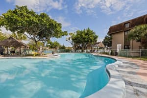 665 195th St , Miami, FL 33179 - MLS#A11991928