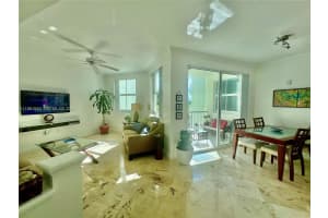 9172 Collins Ave , Surfside, FL 33154 - MLS#A11991949