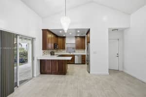 218 Frow Ave , Coral Gables, FL 33133 - MLS#A11992019