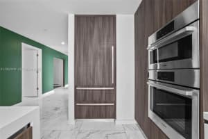 851 Ne 1st Ave 3211 Miami, FL 33132 - MLS#A11992030