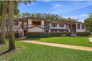 2376 89th Dr , Coral Springs, FL 33065 - MLS#A11992037