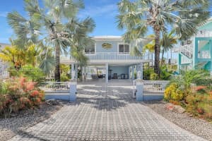 105 2nd Ln, Key Largo