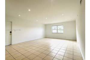 608 Sw 16th Ave B Fort Lauderdale, FL 33312 - MLS#A11992068