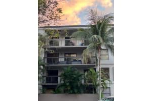 8810 132nd Pl , Miami, FL 33186 - MLS#A11992071