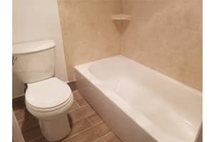 9410 Poinciana Pl 101 Davie, FL 33324 - MLS#A11992092