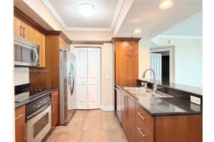 401 SW 4th Ave APT 203, Fort Lauderdale, FL 33315, - MLS#A11992095