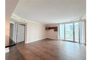 401 SW 4th Ave APT 203, Fort Lauderdale, FL 33315, - MLS#A11992095