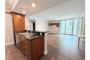 401 SW 4th Ave APT 203, Fort Lauderdale, FL 33315, - MLS#A11992095